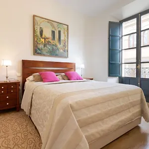  Apartment Escapada Romantica, 2 Pax, Centro Historico